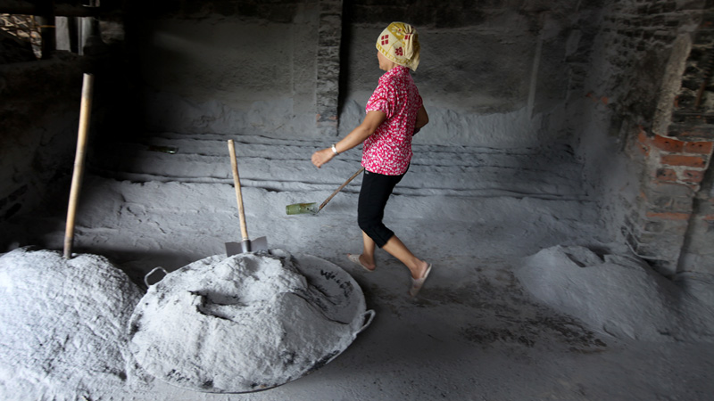 Nơi[-]làm[-]cốc[-]vại[-]chỉ[-]để[-]uống[-]bia[-]hơi[-]Hà[-]Nội